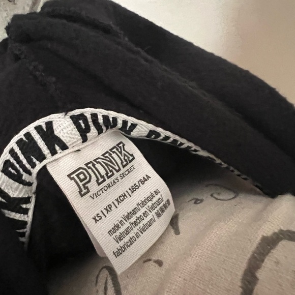 PINK LOVE BLACK HOODIE - Picture 4 of 4